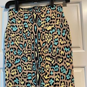 BCBGMaxAzria cheetah print bandage style skirt